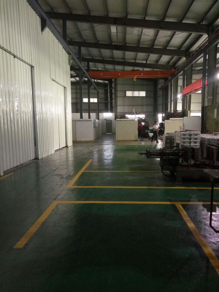 公司內景 (2) 公司內景 (2)